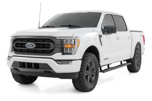 Ford F-150 Running Boards - Rough Country - TR2, Aluminum, 5 in Wide - Black Powder Coat - '15-'26